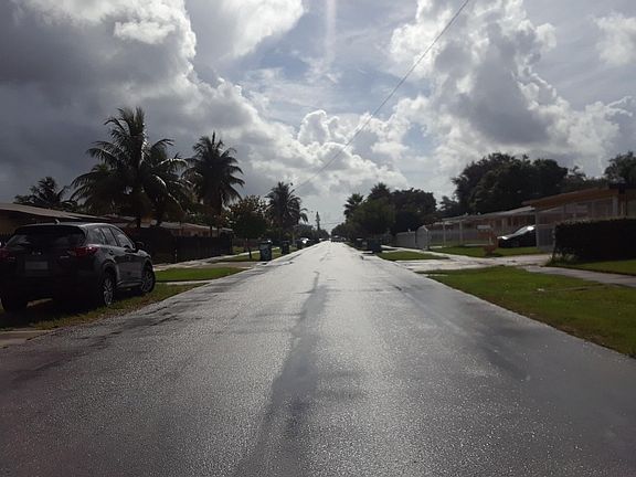 5th image of 3241 NW 174th St