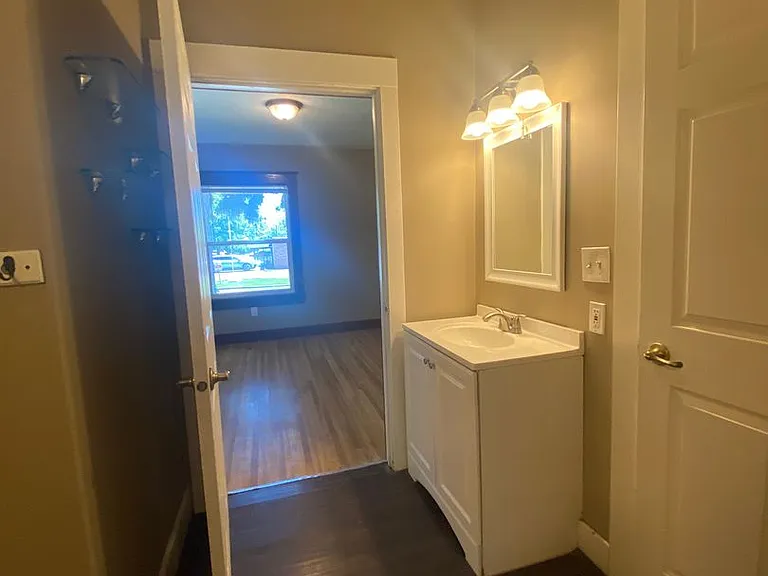 18-20 N. 7th Street — Photo 13