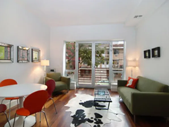 133 Jackson Street image 1 of 7