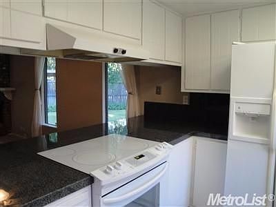 4th image of 5557 Rubion Cir