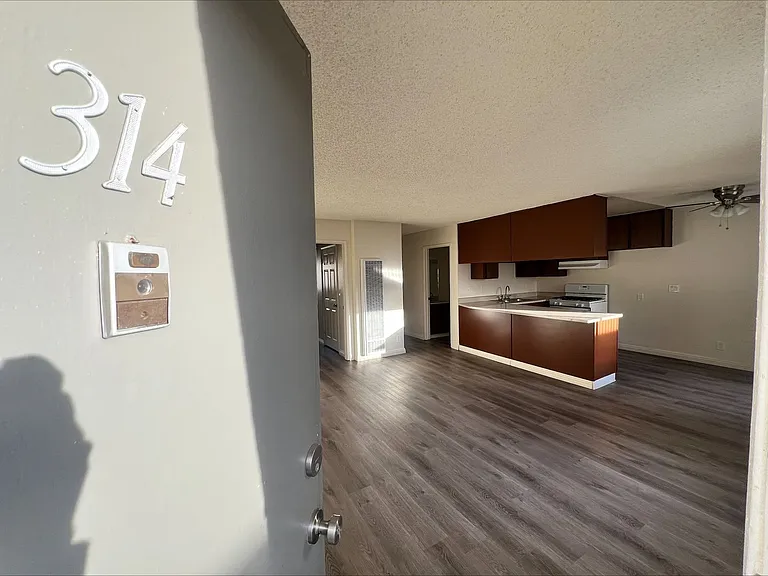 Marlindo Apartments — Photo 24