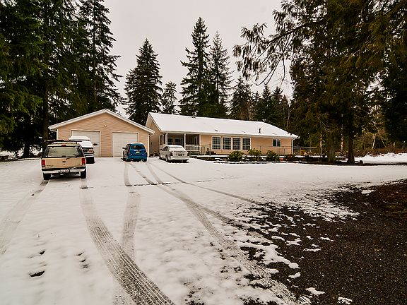 2nd image of 17330 Snohomish Ave