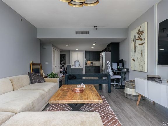5th image of 411 W Seaside Way Unit 302