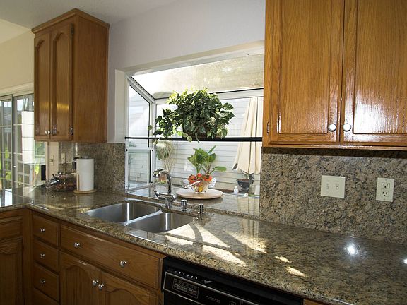 2nd image of 1212 Mountain Quail Cir