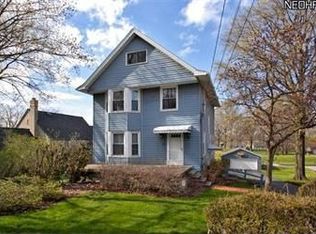 22250 Detroit Rd, Rocky River, OH 44116