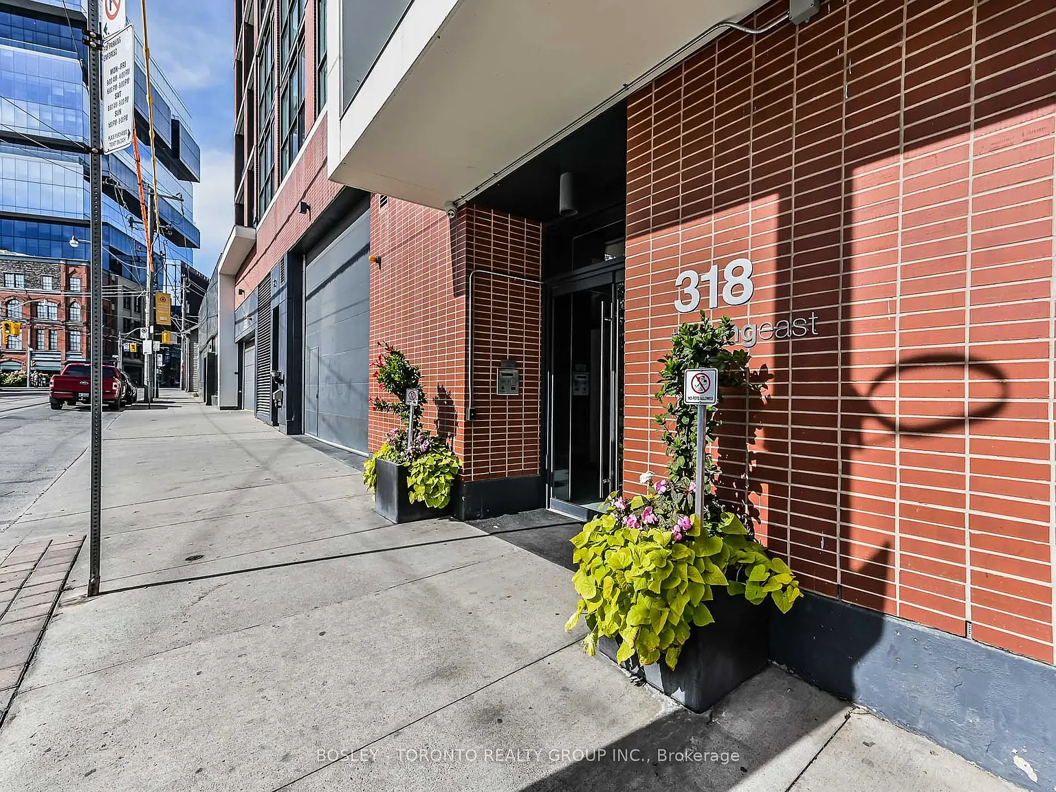 1 bed, $2,395 — Photo 3