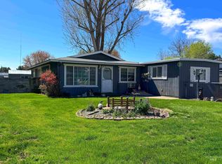 64 12th Ave N, Payette, ID 83661