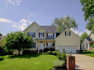 1012 Saint Ives Dr, Hurricane, WV 25526