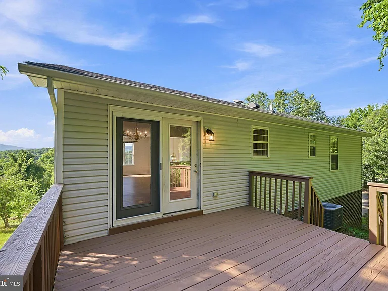 1183 River Bend Ct — Photo 41