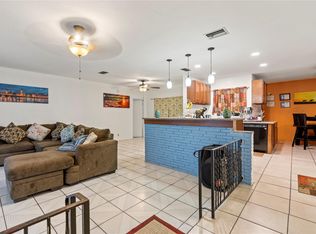 3144 NW 40th St, Lauderdale Lakes, FL 33309