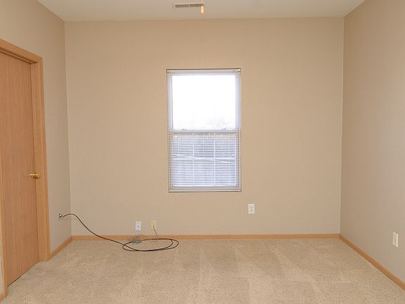2nd image of 127 Ventura Ave APT D