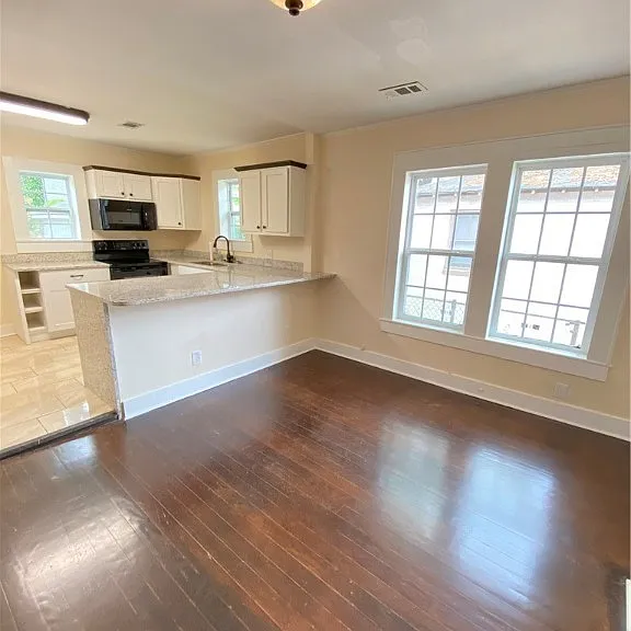 615 Orchard St — Photo 8