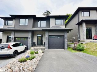 13 Cascade Ln, Huntsville, ON P1H1Y3