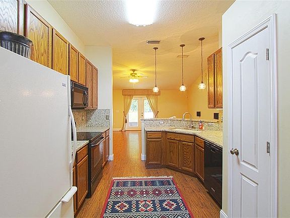 5th image of 31155 Grassy Parke Dr