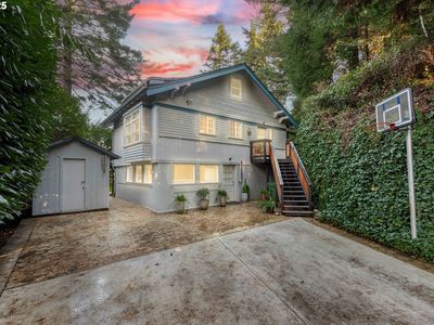 1254 N 6th St, Coos Bay, OR, 97420