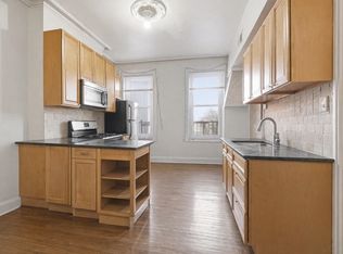 233 Summit Ave FLOOR 2, Jersey City, NJ 07304