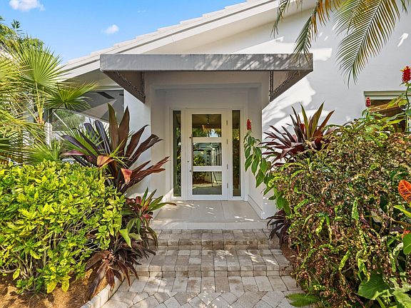4th image of 2124 Coral Shores Drive