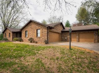 6932 Tonia Ct, Evansville, IN 47710