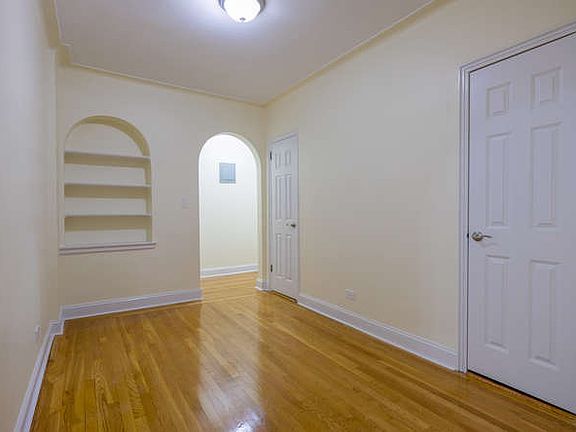 4th image of 25-40 31st Ave APT 2H
