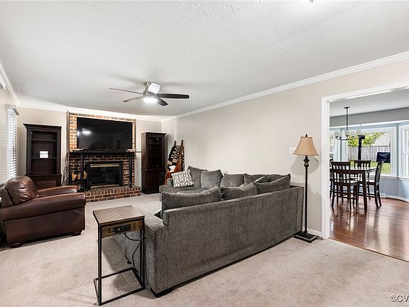 4th image of 7233 Harbor Hill Dr