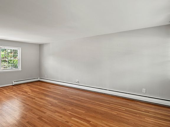 Foyer to Living Room