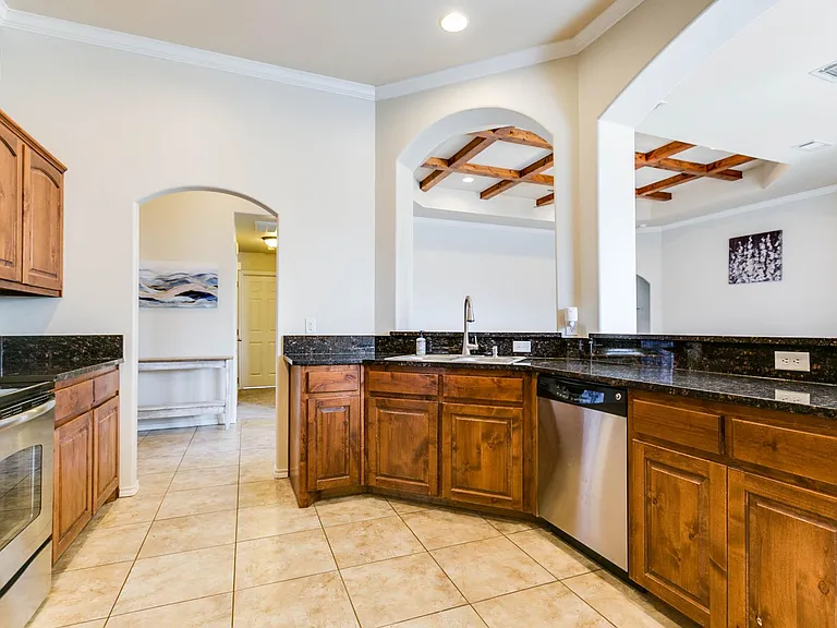 234 Norwood Dr — Photo 9
