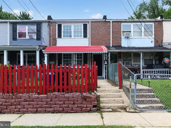 911 Imperial Ct, Baltimore, MD 21227