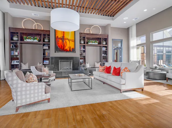 Encore 281 Apartments