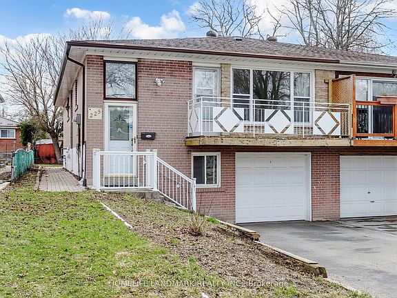 3rd image of 225 Pineway Blvd