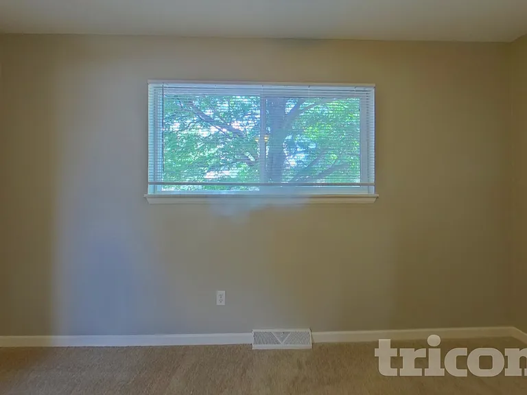 4615 El Camino Dr — Photo 6