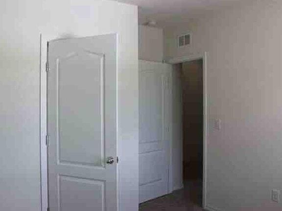 5th image of 5716 Lakeside Landings Blvd