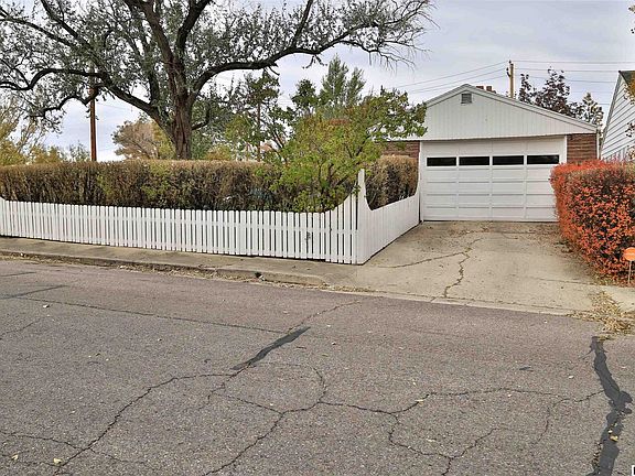 4th image of 211 Willow St