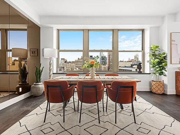 4th image of 25 N Moore St APT 12C