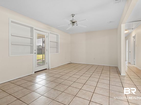 3rd image of 103 Terry St