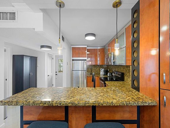 5th image of 2081 S Ocean Drive #208
