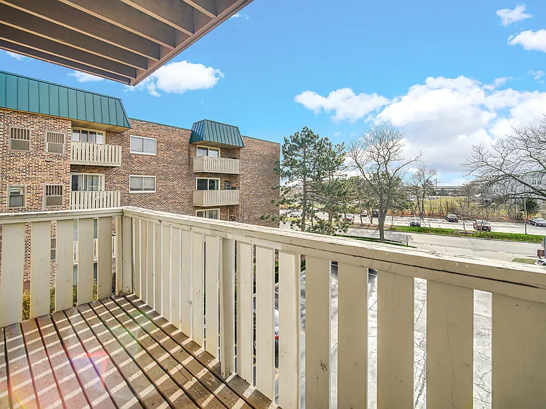 700 Perrie Dr #308 — Photo 16