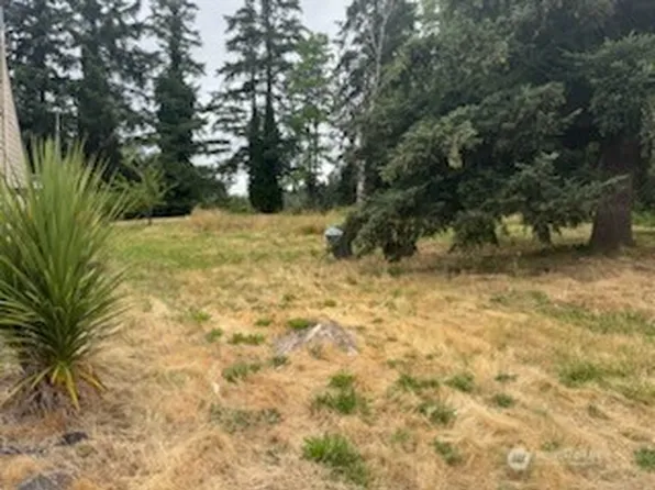 1210 N 7th Avenue, Kelso, WA 98626