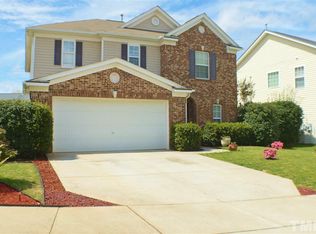 109 Milpass Dr, Holly Springs, NC 27540