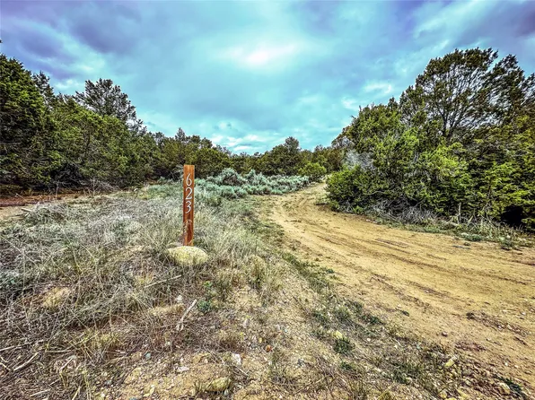 623 County Road 69, Chamisal, NM 87521
