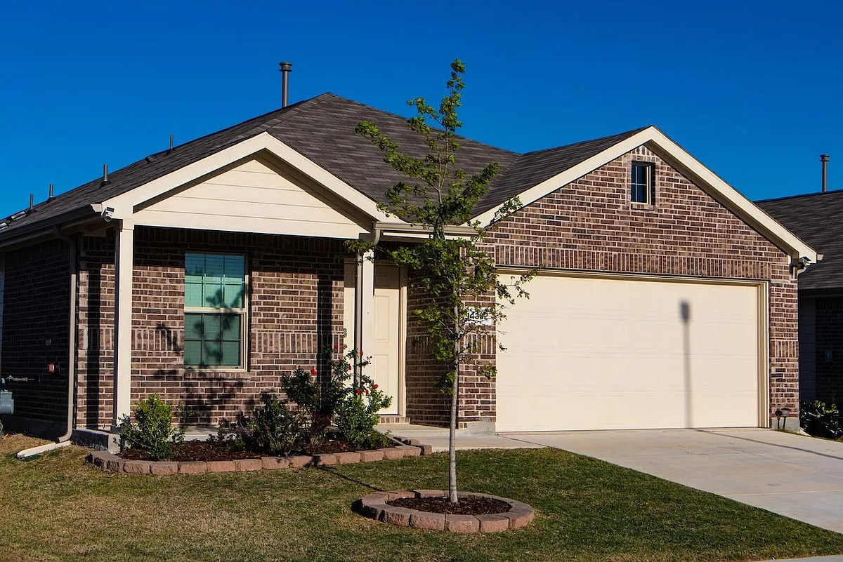 Building Photo - 14332 Cloudview Way
