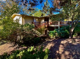 3790 Onyx St, Eugene, OR 97405