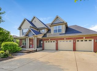 26401 W Red Apple Rd, Plainfield, IL 60585