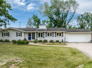 3209 Ridgemore Dr SE, Cedar Rapids, IA 52403