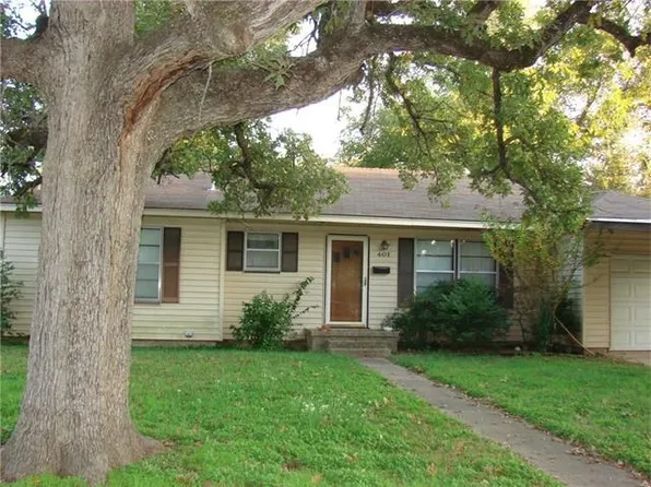 401 Hazel Ave, Rockdale, TX 76567