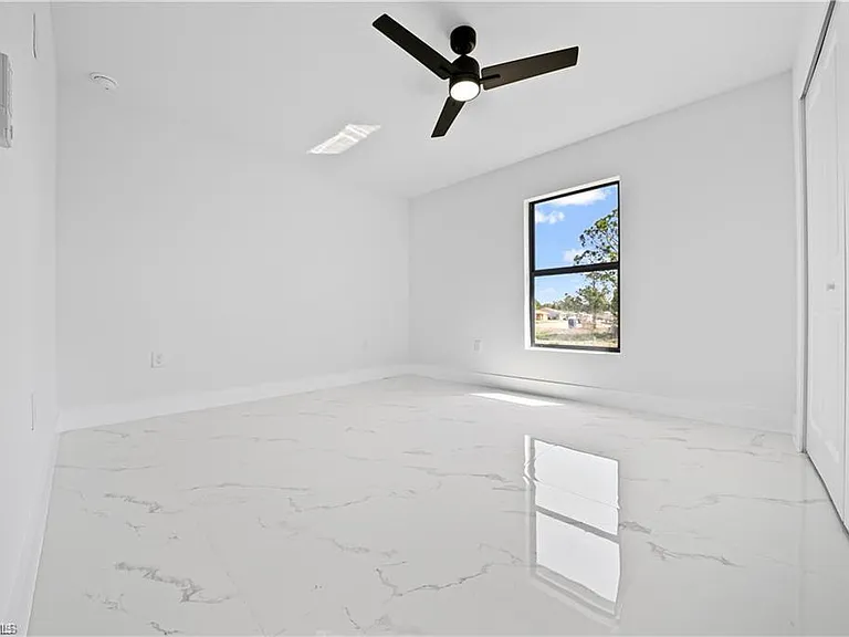 1010 Jaguar Blvd — Photo 10