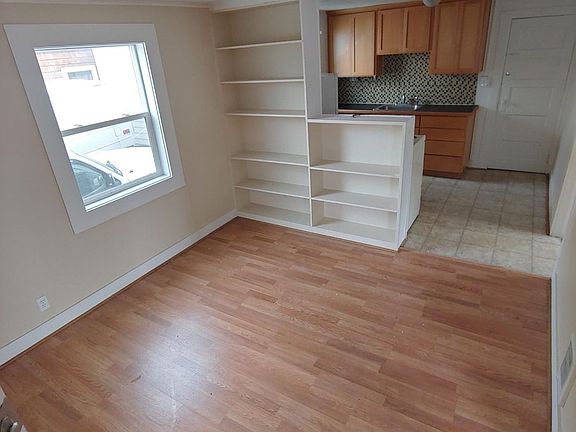 5th image of 779 Glasgow Ave #1