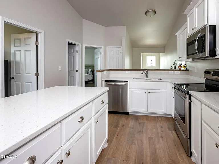 5610 Lou Ann St — Photo 19