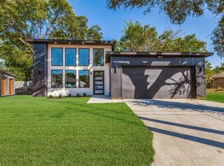 2726 Maurine F Bailey Way, Dallas, TX 75215