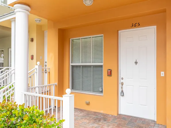 365 SW 13th Ter, Fort Lauderdale, FL 33312