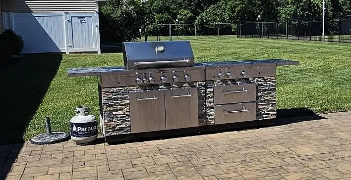 BBQ in patio area
Not pictured: firepit